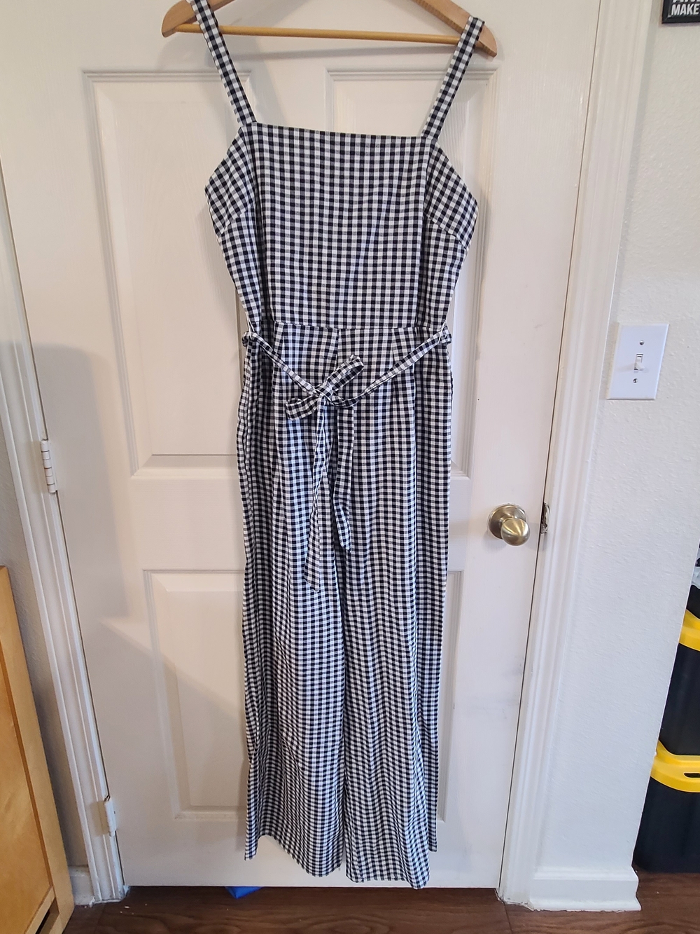 Francesca's Collections Black and White Gingham Belted Wide-Leg Jumpsuit